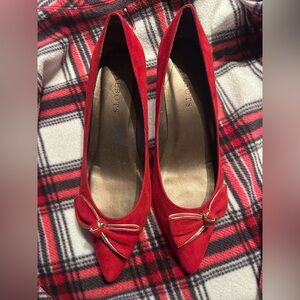 Talbots size 6.5 red suede kitten bow heels NWOB classic Christmas